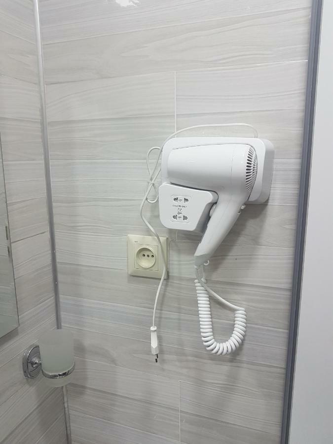 Apartment Nodmax อูเรคี ภายนอก รูปภาพ
