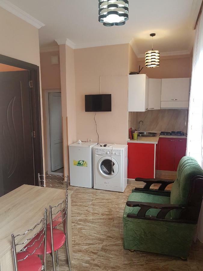 Apartment Nodmax อูเรคี ภายนอก รูปภาพ